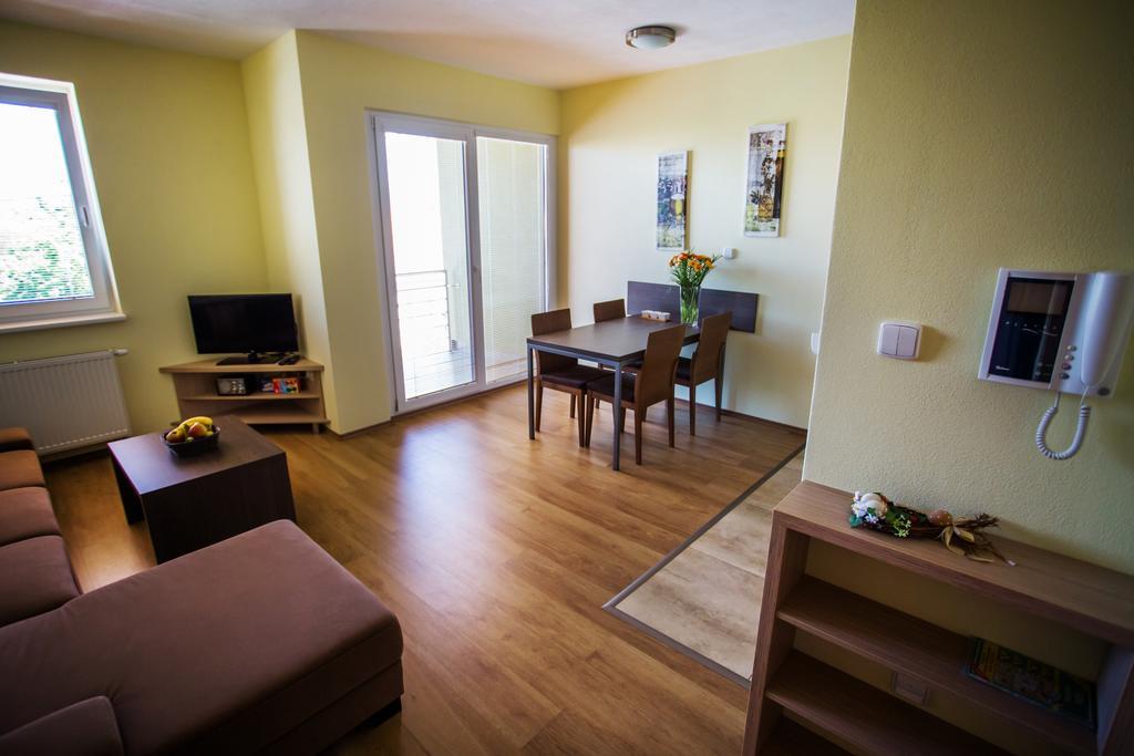 Vendelin Apartmany Bojnice Esterno foto